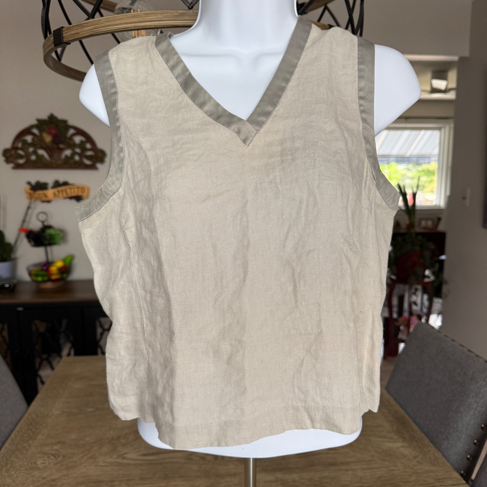 Banana Republic Beige Linen V-Neck Tank with Taupe Trim